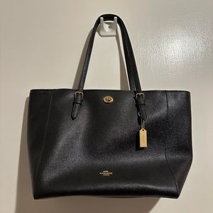 Coach Turnlock Tote in Black